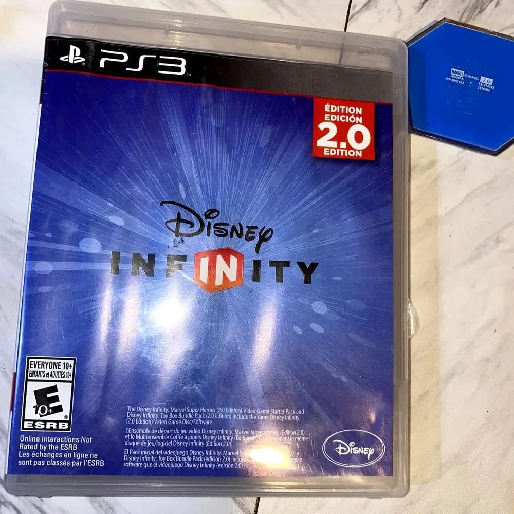 Disney Infinity 2.0 Lot of 8 Characters / Power Discs & 2.0 Disk CD Game